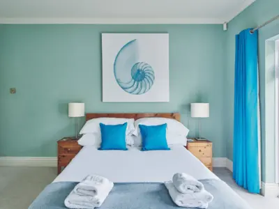 BED 3 DSC 7763 23 05 11 LCOM Sun Beach House Bognor HI RES 1920x1280