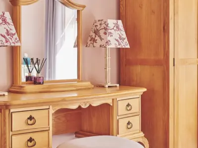 BED 4 DSC 7827 23 05 11 LCOM Sun Beach House Bognor HI RES 1920x12801