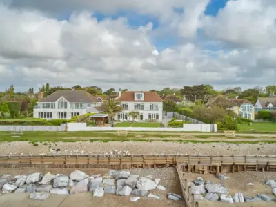 EXTERNALS DJI 0586 23 05 11 LCOM Sun Beach House Bognor HI RES 1920x1280