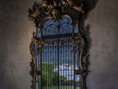 Villa Balbiano stunning exclusive property event venue on lake Como winter garden wall 18th century gld mirror garden reflection best intimate wedding