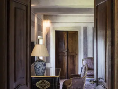 Villa Balbiano luxury exclusive property villa Lake Como Milan Italian classic interiors Jacques Garcia beautiful comfort suites bedrooms marble bath rooms