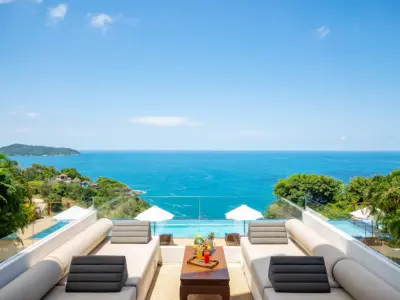 11 Villa Aye Phuket Entrance