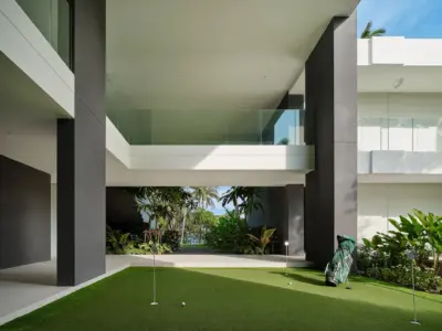 Villa Zai Phuket Golf Putting Green 2