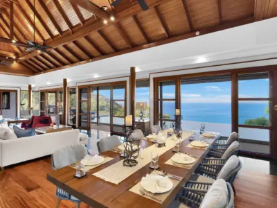 06 Villa Varya Dining Area