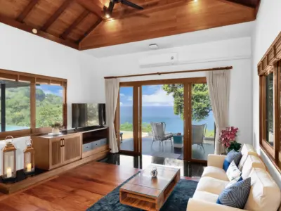 20 Villa Varya Master Bedroom 1