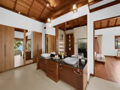 21 Villa Varya Master Bedroom 1