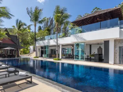 02 Swimming Pool Area 2