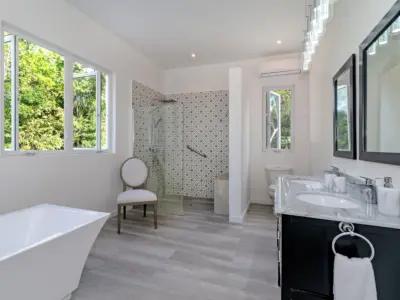 Bougain Villa NL22 S 42