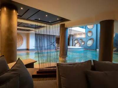 Chalet Signature Location art chalet courchevel 1850 chalet piscine 2