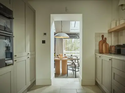 Coach House Kitchen 3