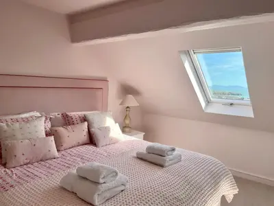 PHOTO 2023 04 21 16 22 58 jpg