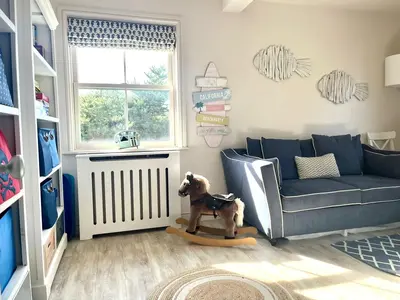 PHOTO 2023 04 21 16 23 00 3 jpg