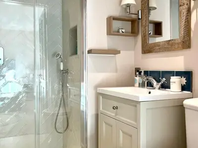 PHOTO 2023 04 21 16 23 03 3 jpg