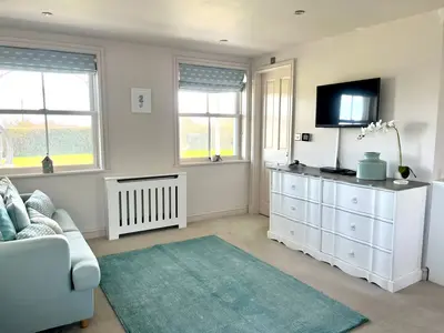 PHOTO 2023 04 21 16 23 29 jpg