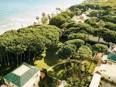 REF 001 15 BR BEACHFRONT VILLA 10