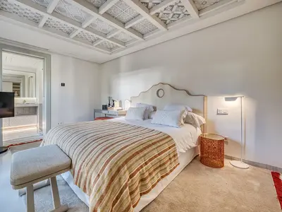 REF 001 15 BR BEACHFRONT VILLA 114