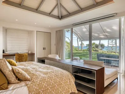 REF 001 15 BR BEACHFRONT VILLA 133