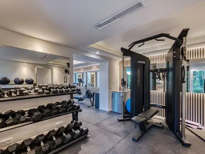 REF 001 15 BR BEACHFRONT VILLA 141