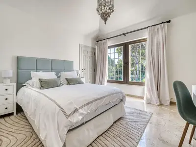 REF 001 15 BR BEACHFRONT VILLA 158