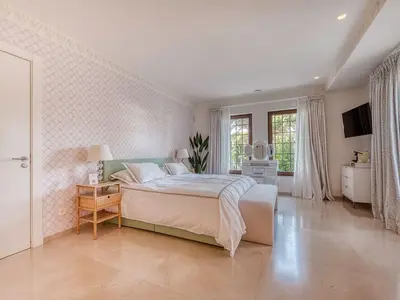 REF 001 15 BR BEACHFRONT VILLA 166