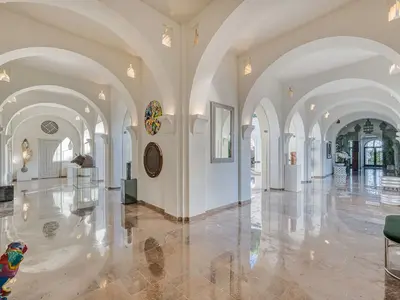 REF 001 15 BR BEACHFRONT VILLA 169