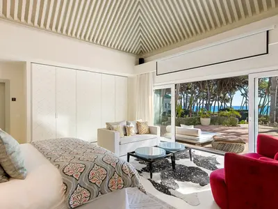 REF 001 15 BR BEACHFRONT VILLA 19