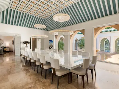 REF 001 15 BR BEACHFRONT VILLA 24