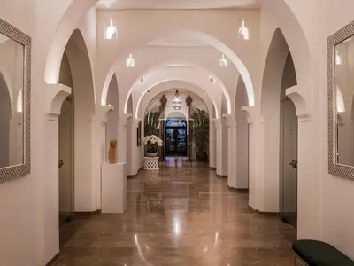 REF 001 15 BR BEACHFRONT VILLA 42