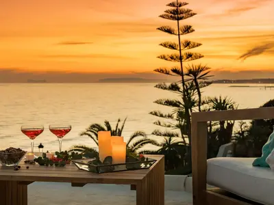 REF 001 15 BR BEACHFRONT VILLA 43