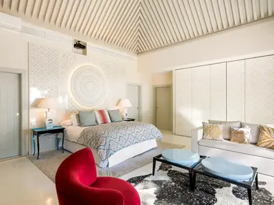 REF 001 15 BR BEACHFRONT VILLA 48