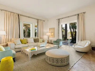 REF 001 15 BR BEACHFRONT VILLA 5