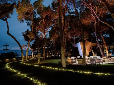 REF 001 15 BR BEACHFRONT VILLA 93