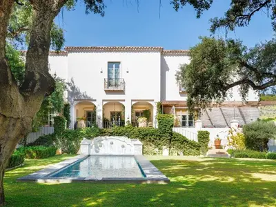 REF 005 6 BR HISTORIC LODGE 1