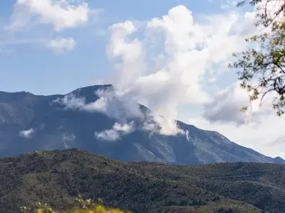 REF 005 6 BR HISTORIC LODGE 2