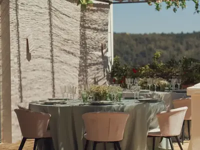 REF 005 6 BR HISTORIC LODGE 37