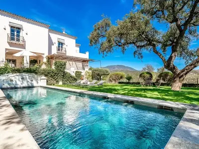 REF 005 6 BR HISTORIC LODGE 62