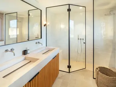 REF 006 11 BR GRAND VILLA 15