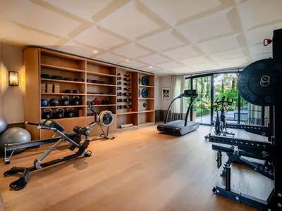 REF 006 11 BR GRAND VILLA 18