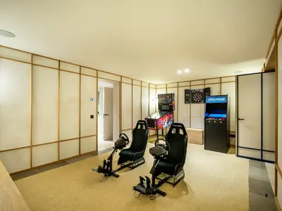 REF 006 11 BR GRAND VILLA 19