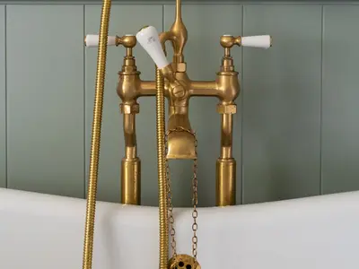 SH Taylor Details Web Version 114